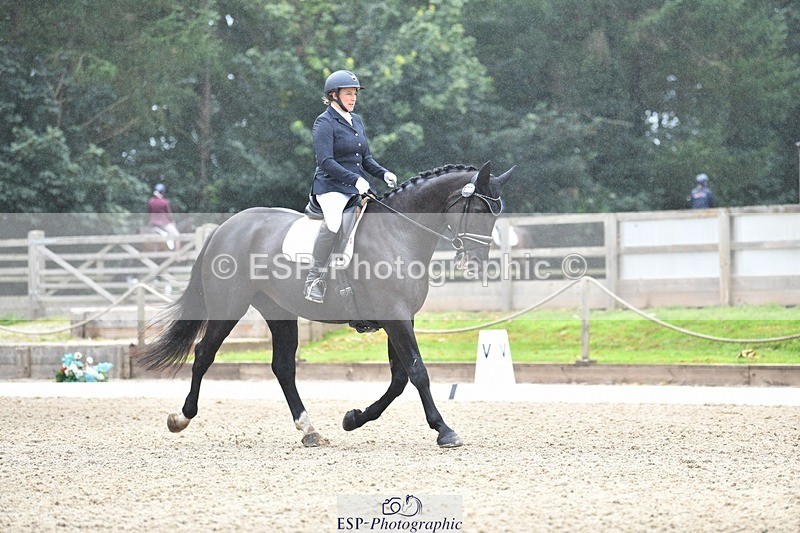 230812-103133-03382 - Cls 6 Novice Silver 10.30 to 11.55 break