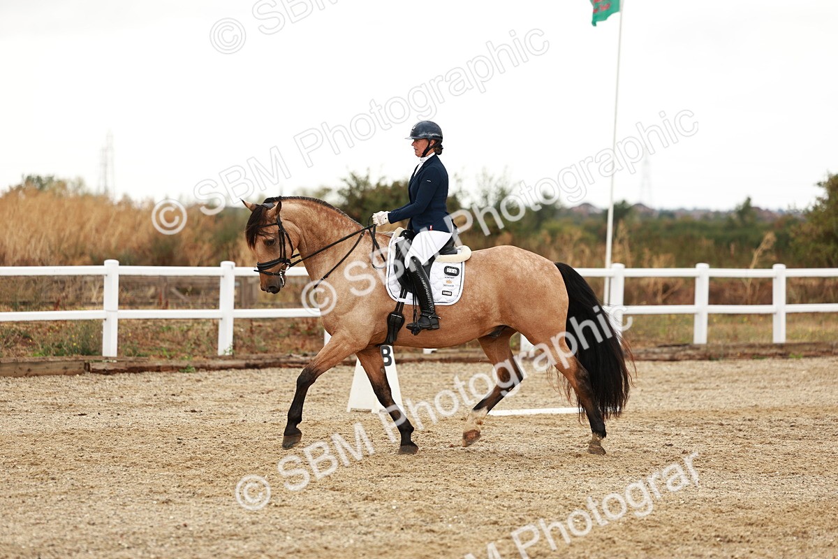 SBM_001755 - Class 4 - P2 Warm Up 10.46-12.10