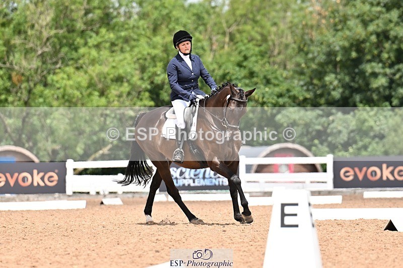 260704-125508-04699 - Cls 4D Senior Intermediate Novice 1