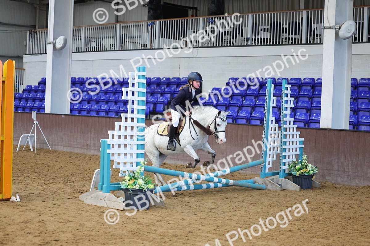 SBM_000033 - Class 1-4 - 40cm Assisted-Non Lead Rein BRC Champs