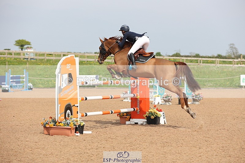 240511A-155516-14858 - Cls 36 National 1.30m Open