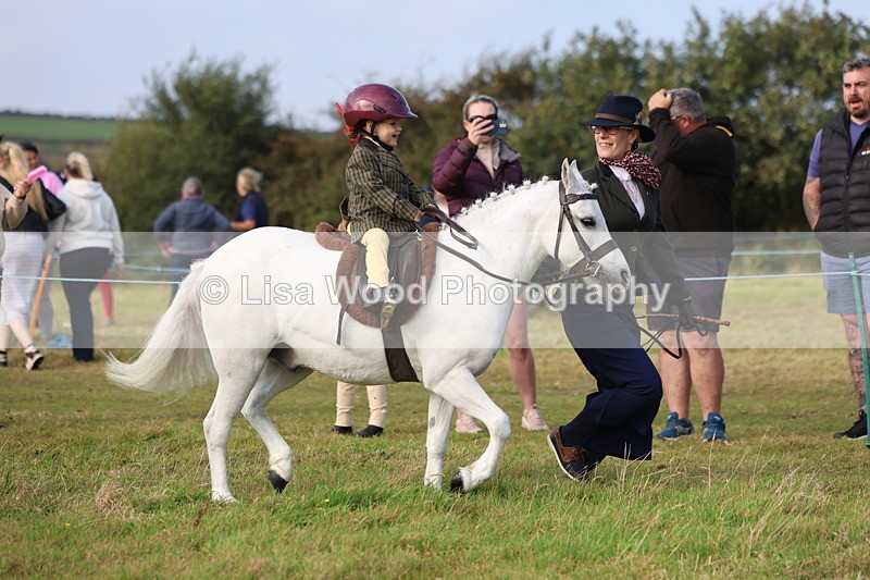 3E7A3353 - Class 2: Lead rein