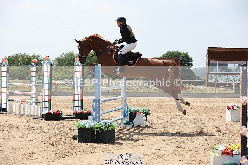 250725-143714-03376 - Cls 3 Snr Foxhunter