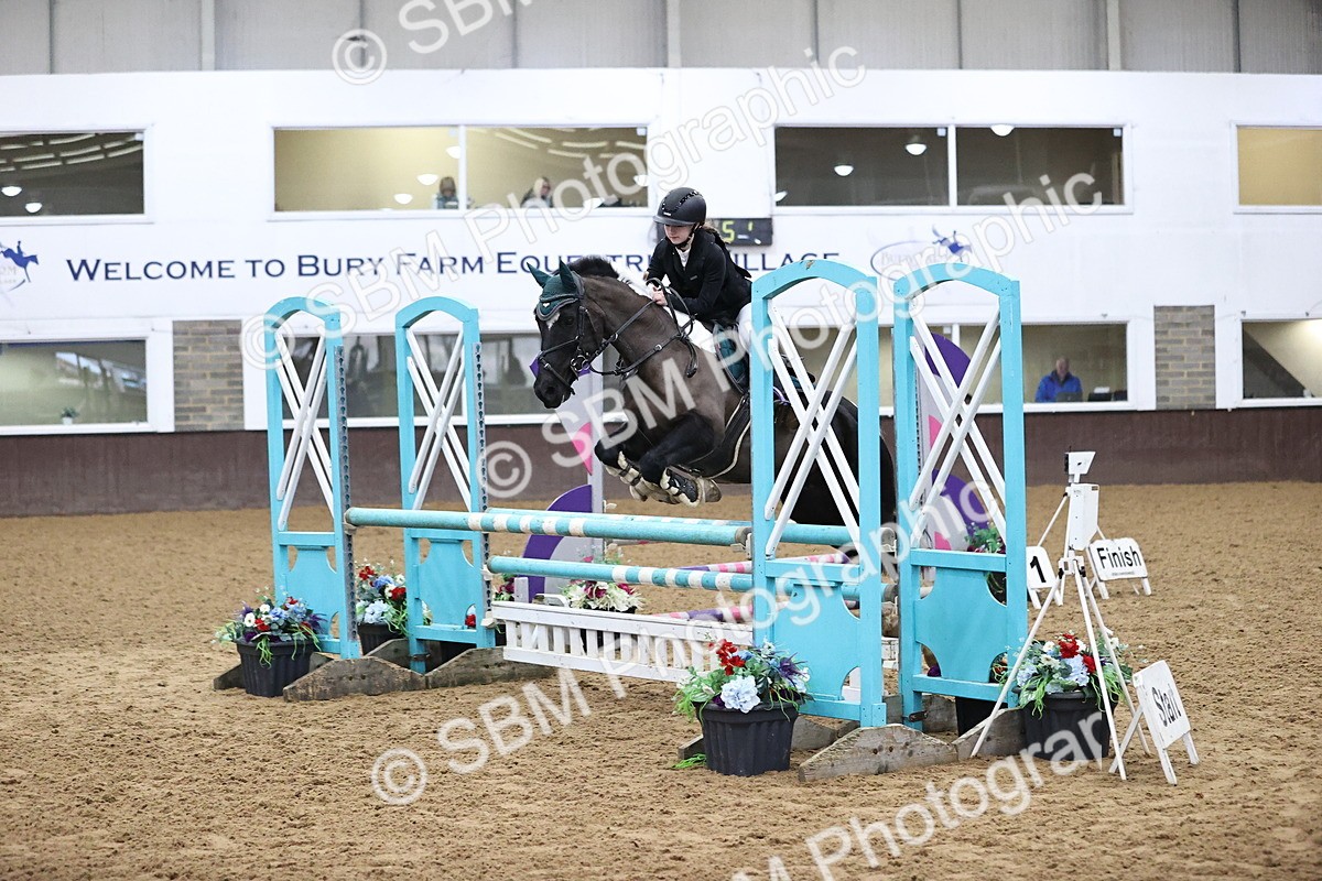 SBM_010398 - Class 12 - Blue Chip Pony Newcomers 1m Open both to Inc The Pony Restricted Rider Qualifier