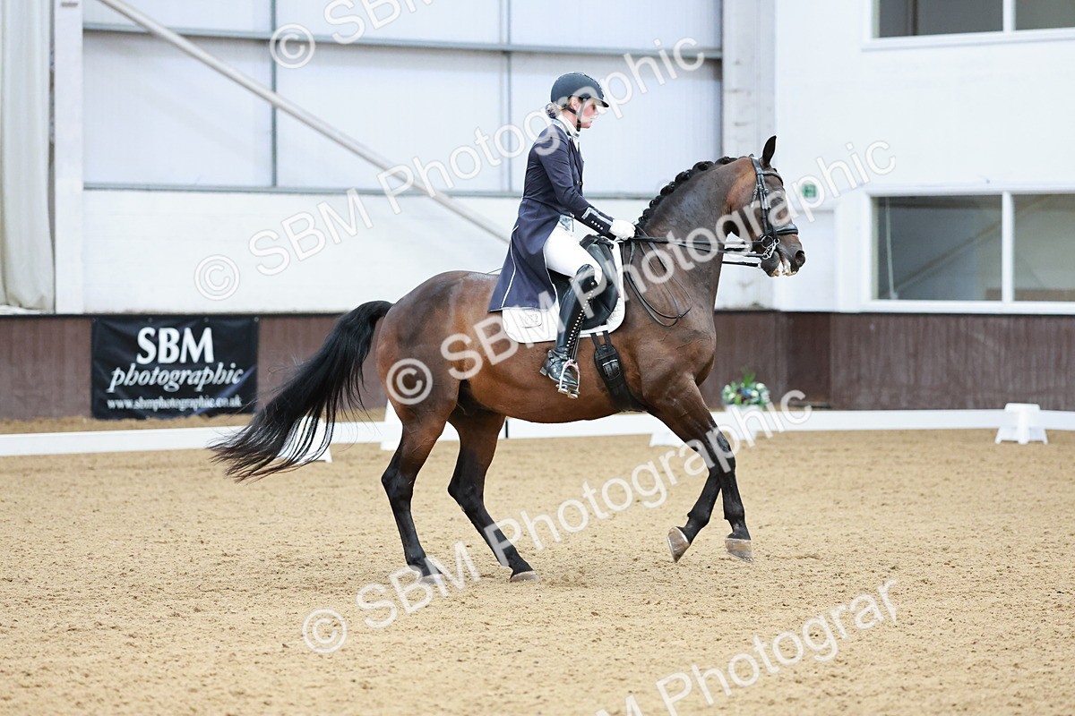 SBM_015807 - Class 5 - FEI INT II - 15.48-17.00