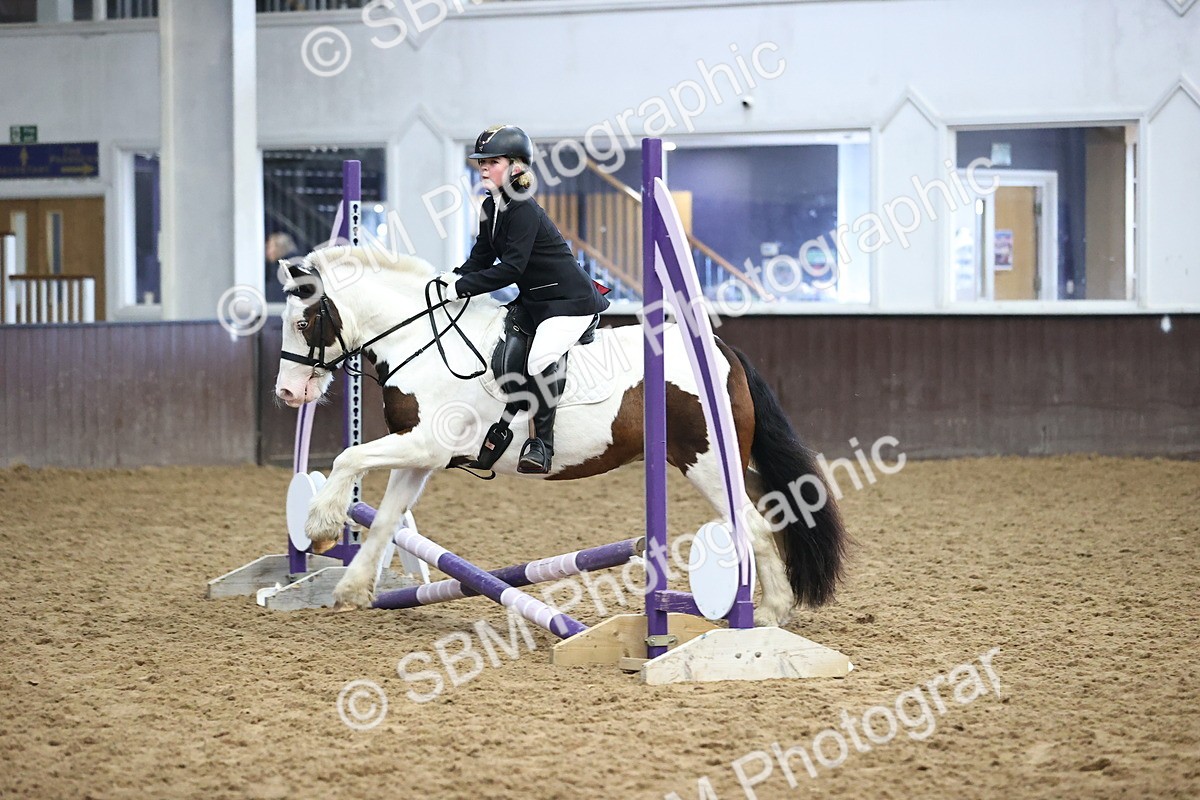 SBM_000208 - Class 2 - The Rug Lady 40cm Area 12 Championship Qualifier