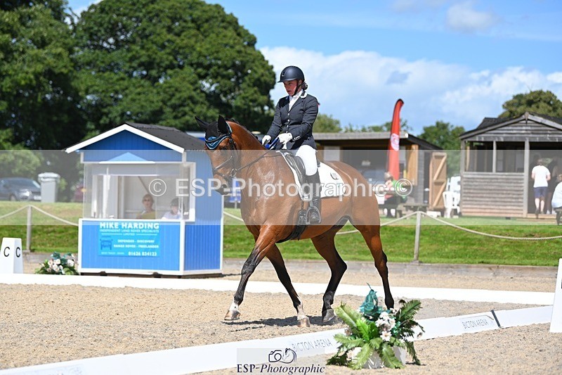 230811-124116-01356 - Cls 4 Adv Medium Silver