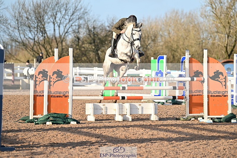 231210A-142920-02765 - Cls 21 Foxhunter & 1.20m Open