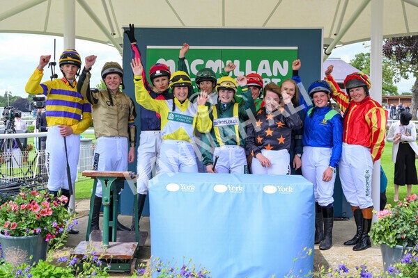 yr11062022r1-198 - Race 1 12.45pm Macmillan Ride of Their Lives, supported by Sky Bet