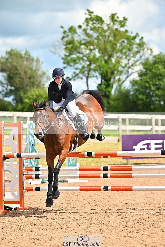 240608A-145948-02861 - Cls 5 Snr Foxhunter and 1.20m Open