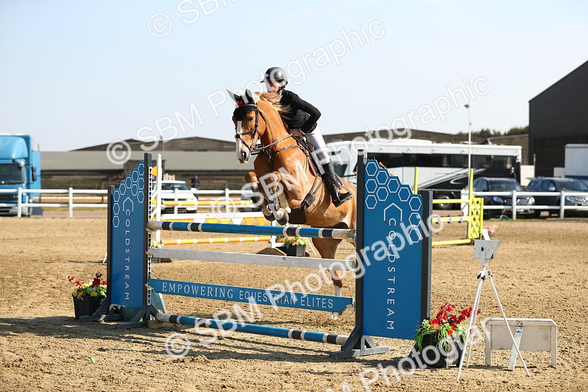 SBM_001343 - Class 5 - Senior Foxhunter - 1.20m