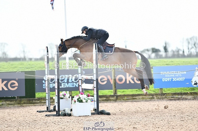 260313-124009-01557 - Cls 3 + 4 Snr Foxhunter and 1.20m Open