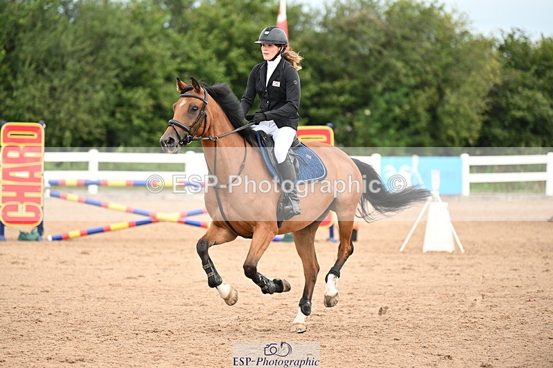 240802A-084143-03211 - Cls 21 A&B Brit Nov & 90cm Open