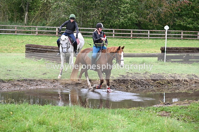 WJ6_4566 - Time at Photographer 11:57 to 12:14