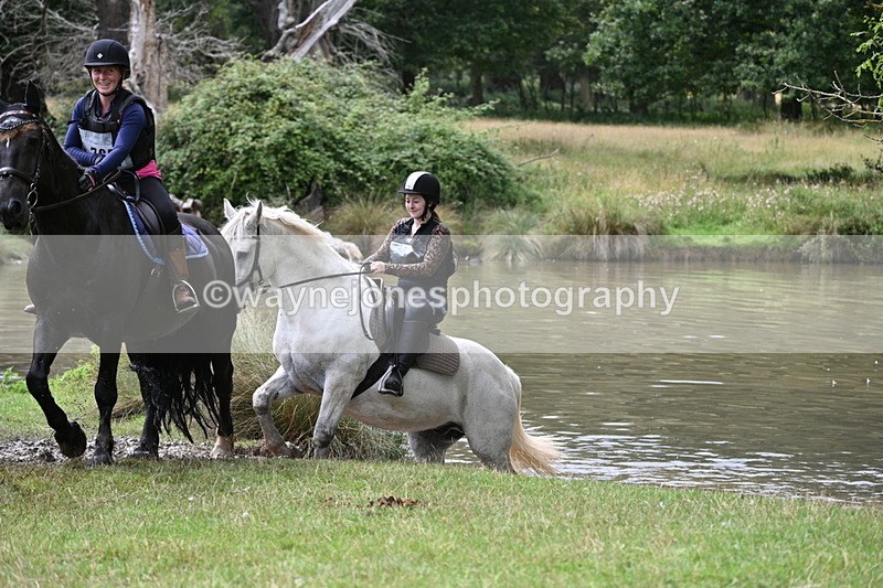 WJ7_5298 - Time at Water 14:00 to 14:53