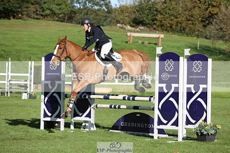 231022-103115-24576 - 606-GOLDEN.HEART.BREAKER-Emily.R.Vincent-TrotUp+SJ