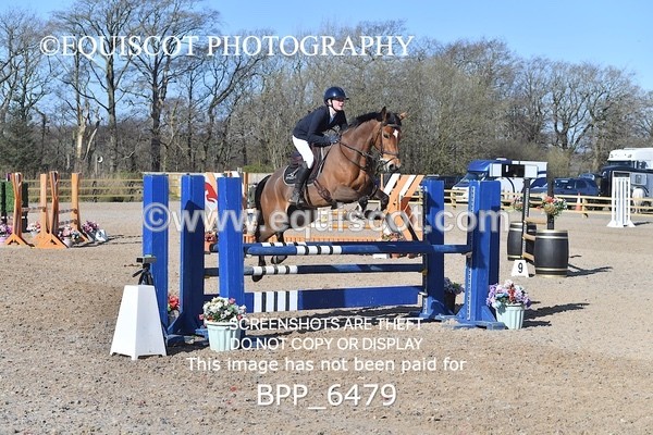 BPP_6479 - CLASS 10 SUN Newcomers/ 1m Open