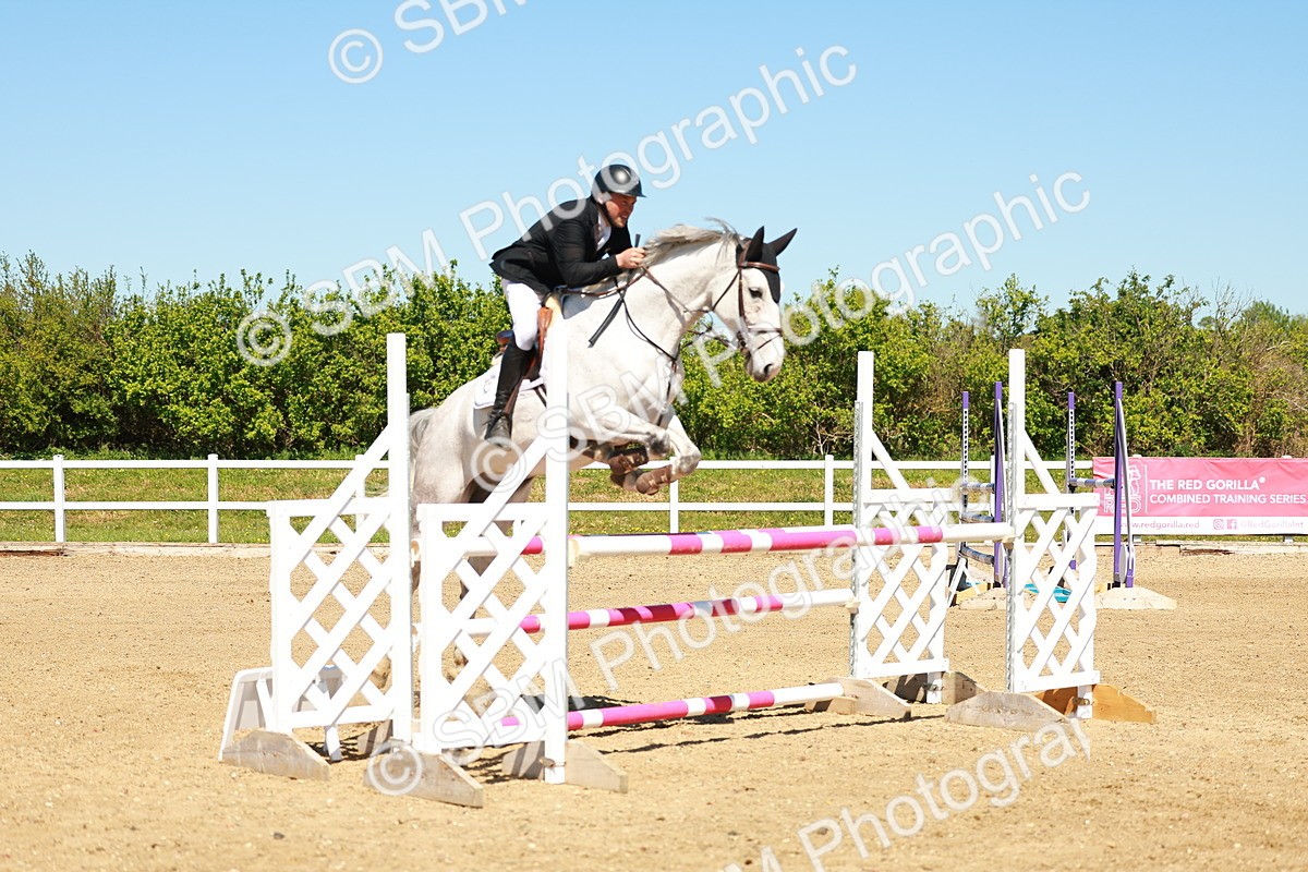 SBM_001228 - Class 4 - Senior Newcomers 1.10m