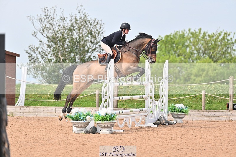 260509-110515-01812 - Cls 26a Snr Foxhunter