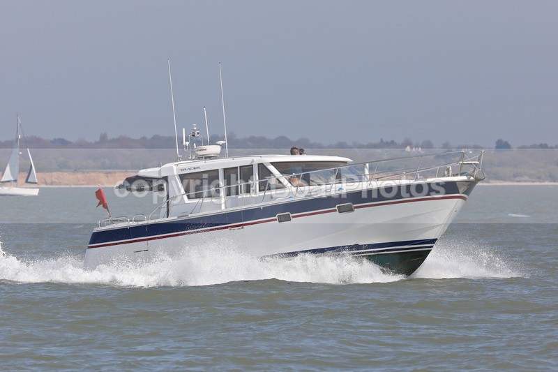 170409 NAIDA - TRADER 1Y3A1102 - Motorboats - Open