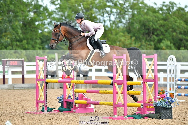 230813A-093200-11085 - Cls 39 A&B British Novice & 90cm Open