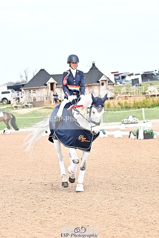 250403-134807-02193 - Cls 4 Freestyle Adv Medium Presentations