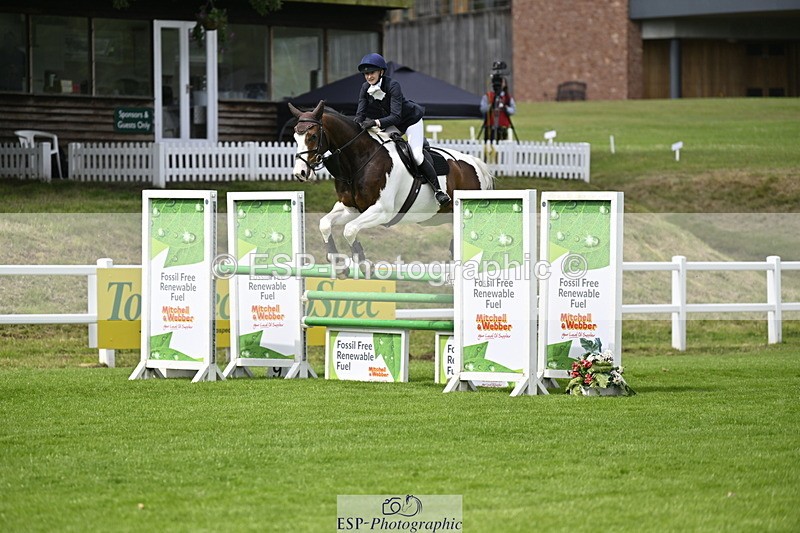 250613A-105828-00653 - Cls 1 Snr Newcomers and 1.10m Open