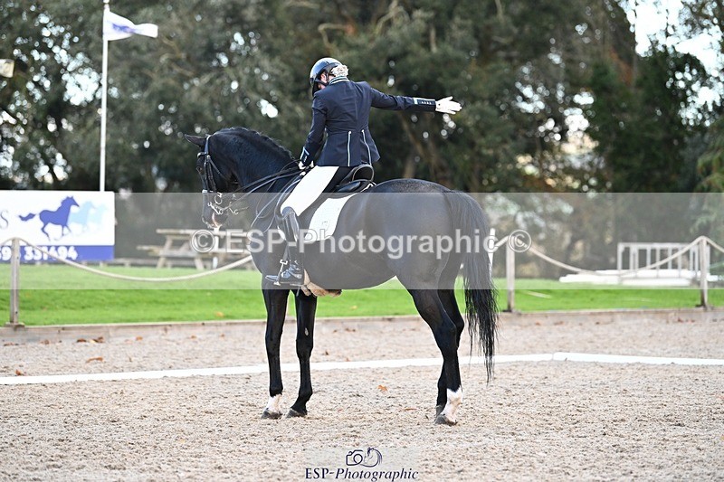 231110-144615-02028 - Cls 8 Medium 75Q