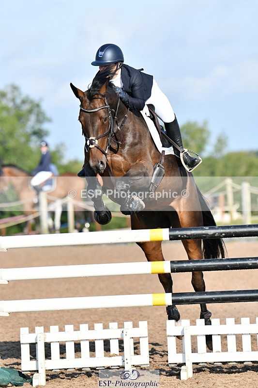 240915A-092613-08751 - Cls 25 Snr 1.20m Open