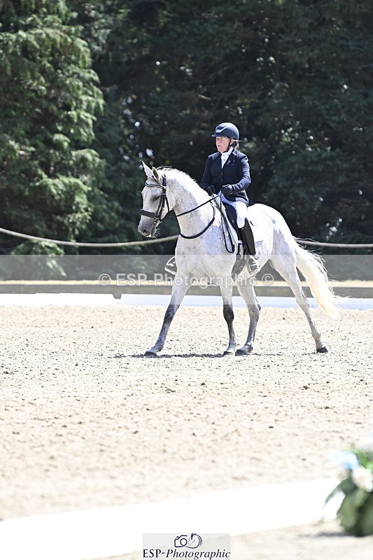 250810A-140725-06880 - 019-Jane.PhillipsFair.Duchess