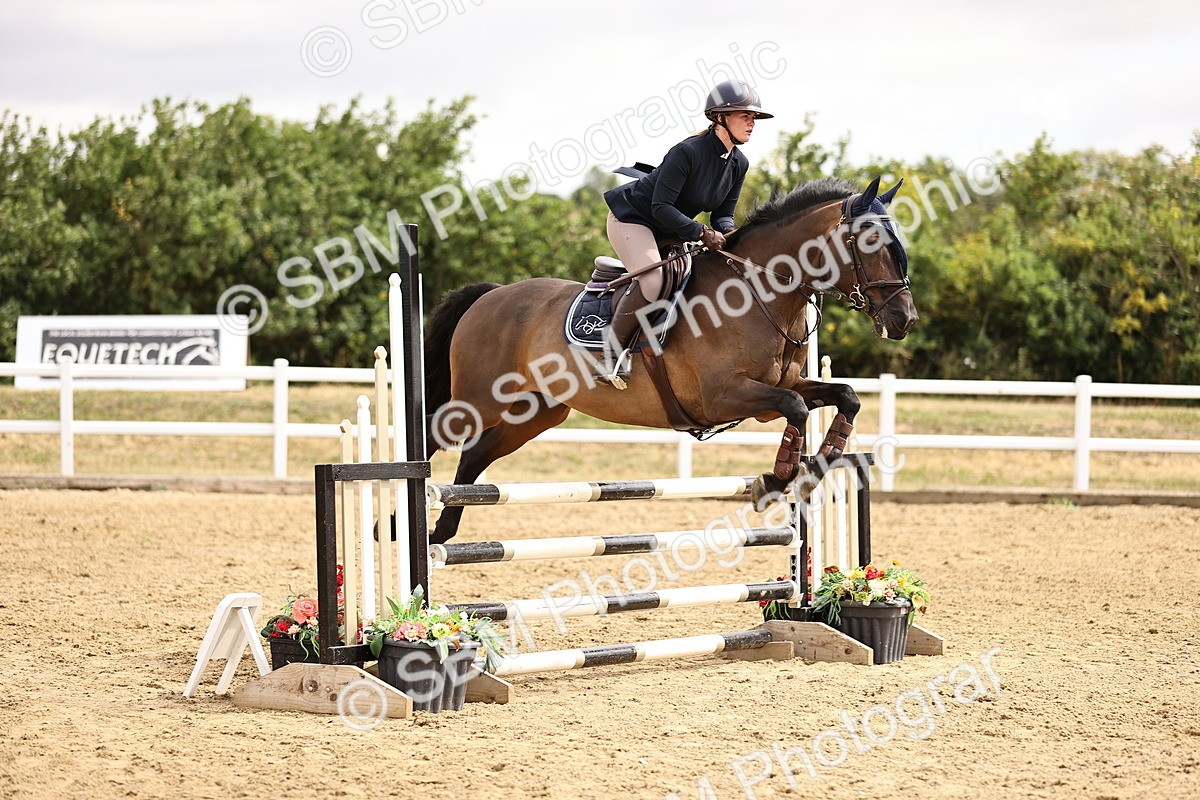 SBM_012999 - Class 13 - Senior British Novice - 90cm Open