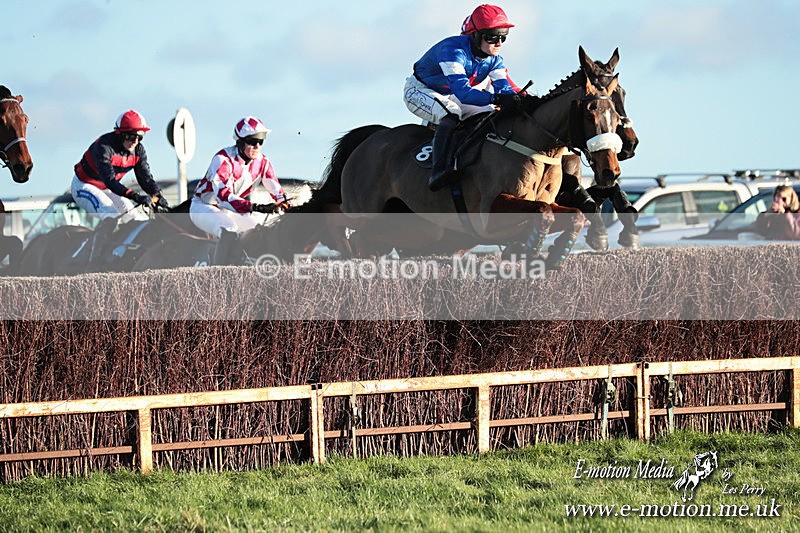 PtP 301125  0722 - Hursley Hambledon Point-to-Point Larkhill Racecourse 30/12/2025