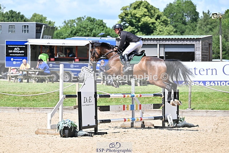 250615A-134050-11045 - Class 47 Snr British Novice 2nd Rnd