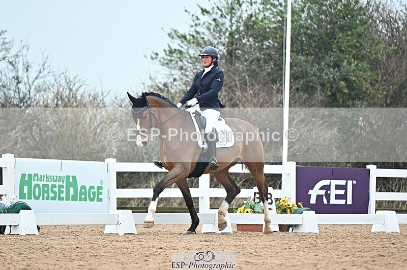 250214-141142-02135 - 128-Amy.Hose-Enrique