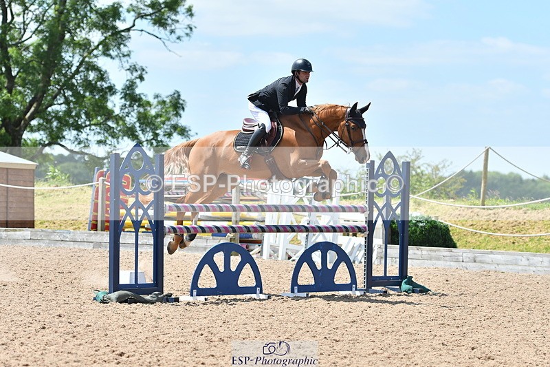 240609A-122405-05142 - Cls 18 Snr Newcomers and 1.10m Open