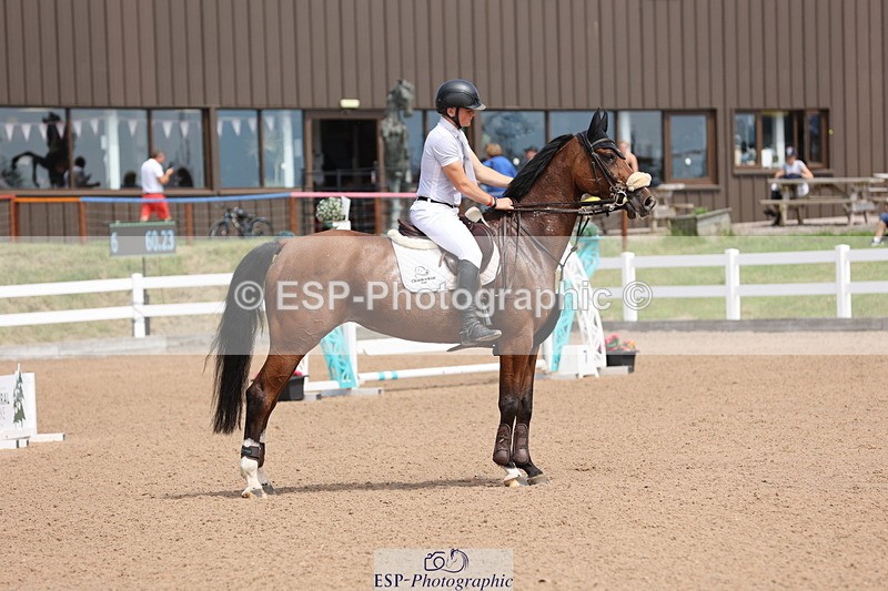 240718A-131818-05525 - Cls 9, 1 Star Bronze Tour 1.10m