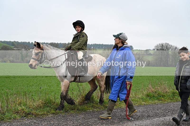 WJ7_9876 - Walk out..