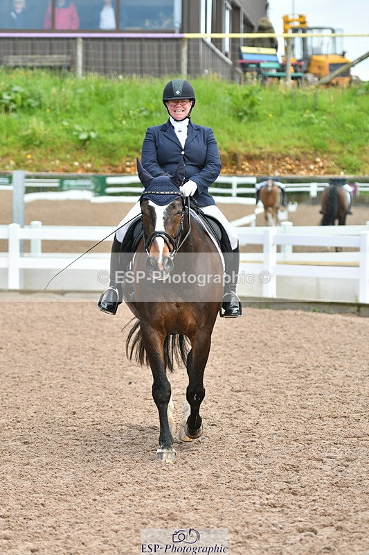 230511A-144309-00984 - BD Cls 14 Adv Medium 98