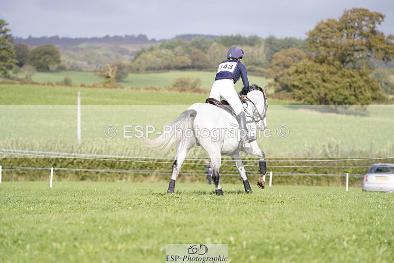 241025-123042-07952 - 143-Courtney.Romcke-KILBALLYBOY.SURPRISE