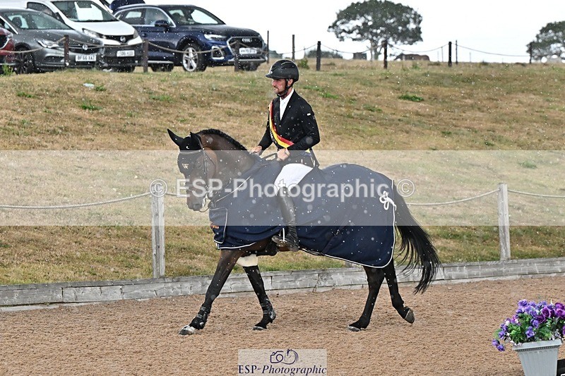 260730-154122-02350 - Cls 4 Chard 7yr old Championships