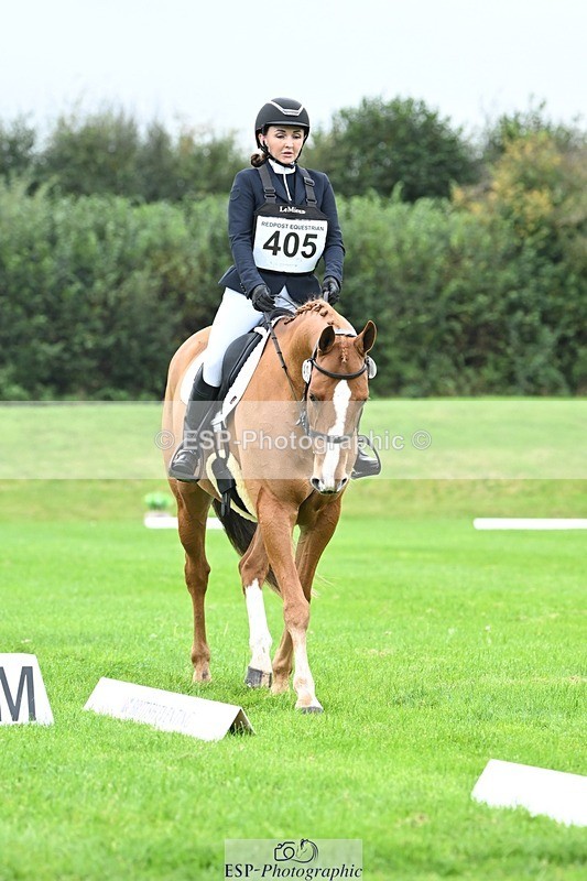 241024-100144-02907 - 405-Lucy.Strong-ON.PLANET.MARS