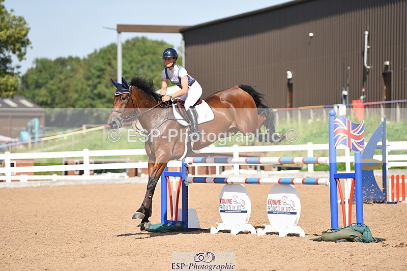 230906A-135520-00521 - Foxhunter & 1.20m Open