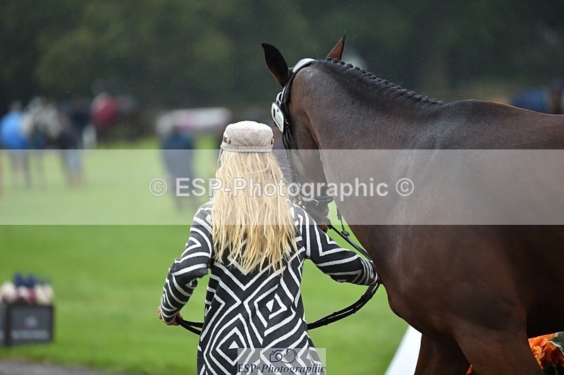 231018-121806-00193 - 026-LEIA.LUA-Louisa.Lockwood-TrotUp