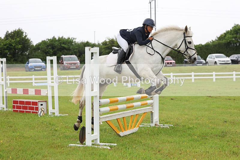 3E7A6095 - Class 5: Senior 80cm