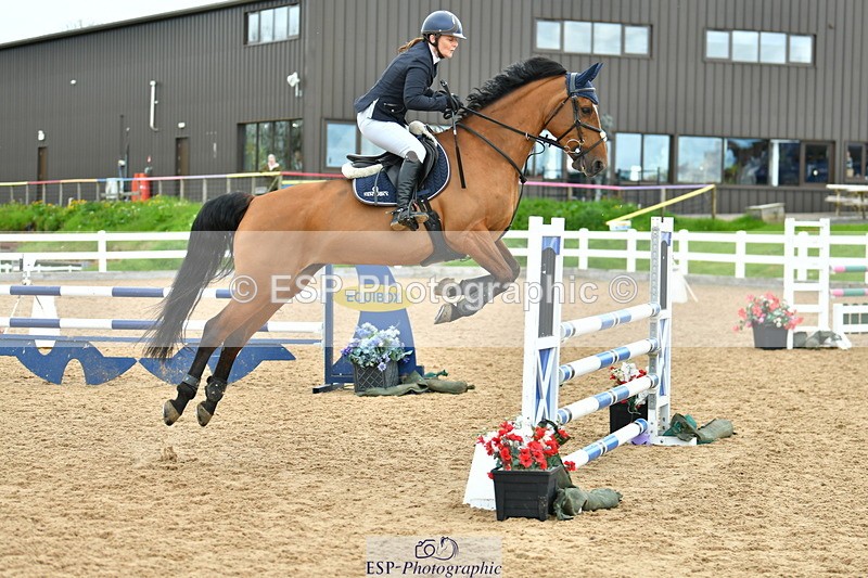 230507A-123141-07782 - Cls 42 95cm Amateur Quali