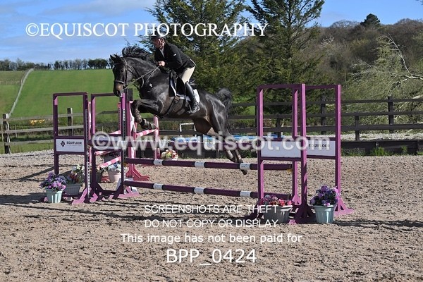 BPP_0424 - CLASS 22 SUN Senior Newcomers/ 1.10m Open