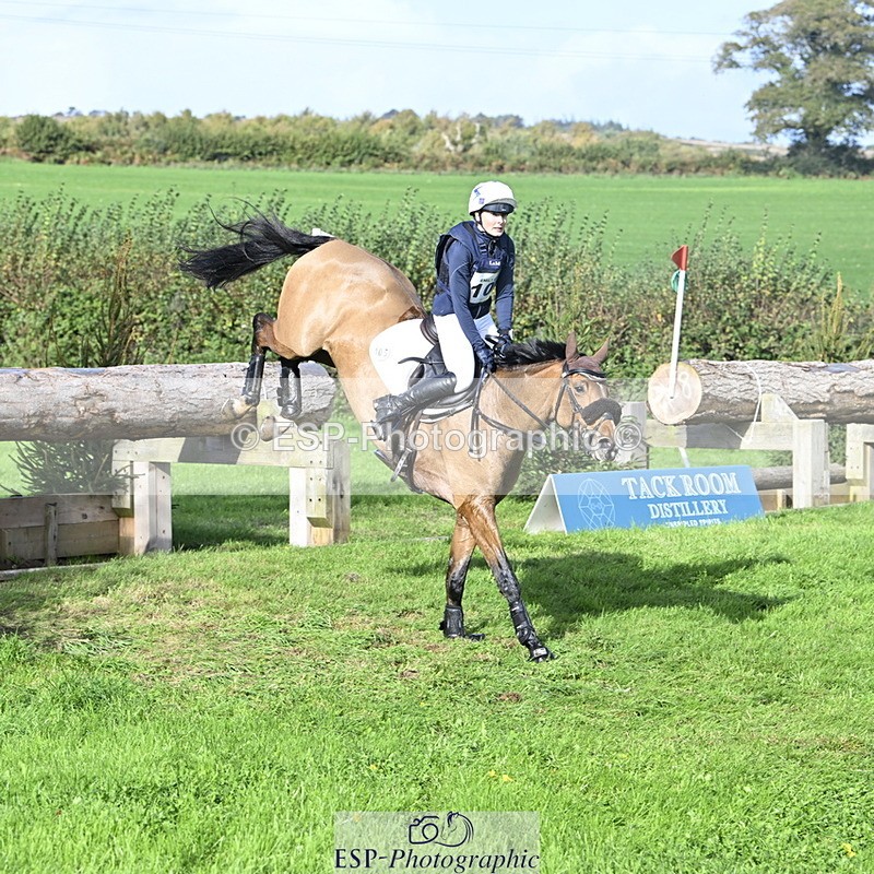 251024A-121504-08937 - B-105-Emily.Grace