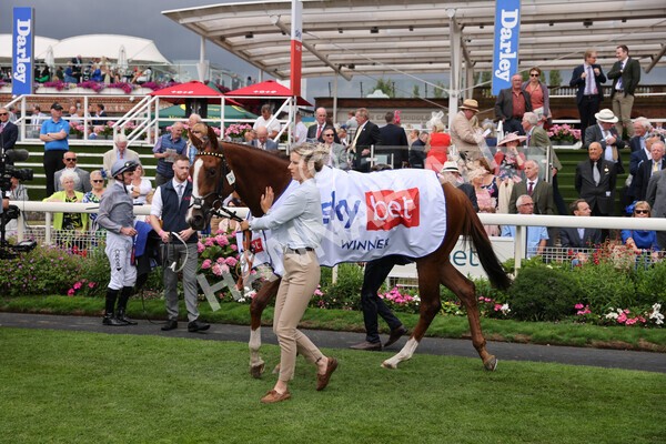 yr18082022r1-54 - Race 1 1.50pm Sky Bet Lowther Stakes