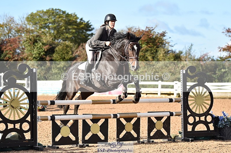 231014A-101126-03850 - Cls 12 British Novice & 90cm Open