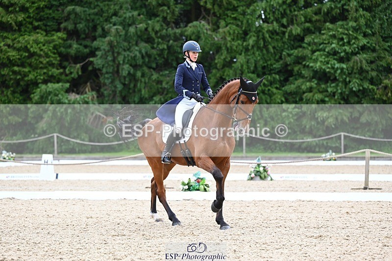 240524-090346-07651 - 501-BRUNO_FG-Edie_Campbell